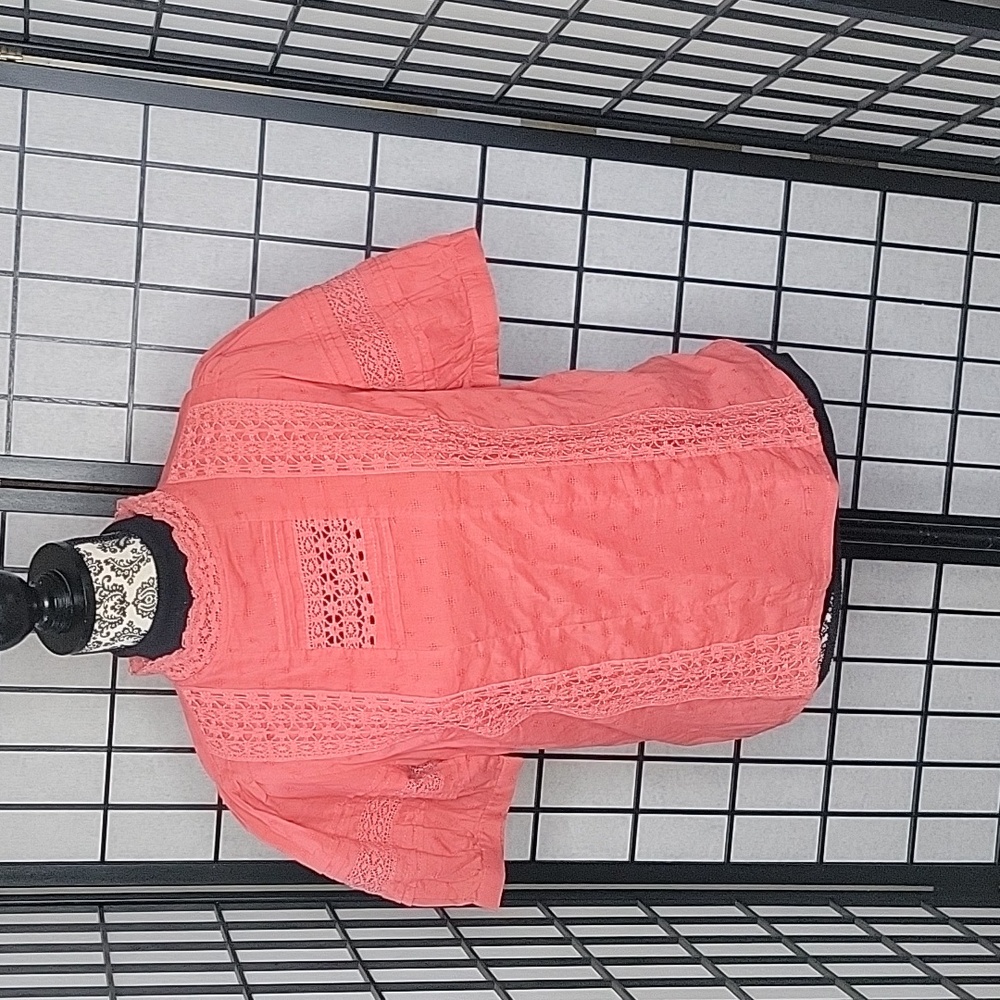 Universal Thread Puff Sleeve top